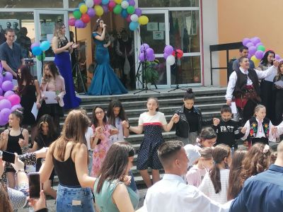 Випуск 2021 - СУ Добри Чинтулов - Бургас