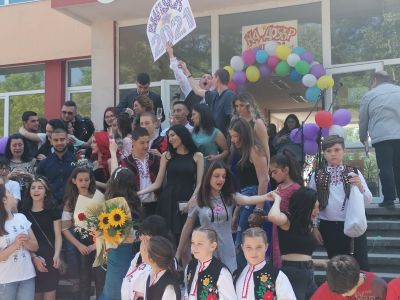 Випуск 2021 - СУ Добри Чинтулов - Бургас