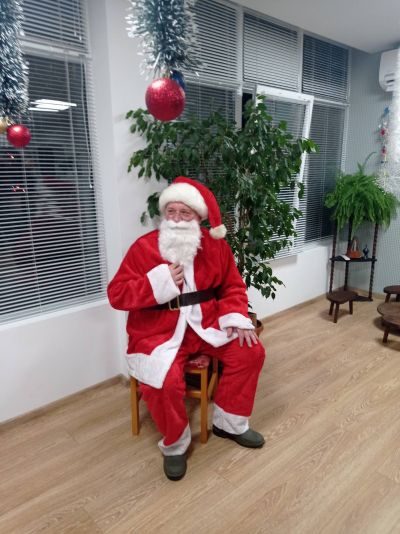 В навечерието на Коледа - СУ Добри Чинтулов - Бургас