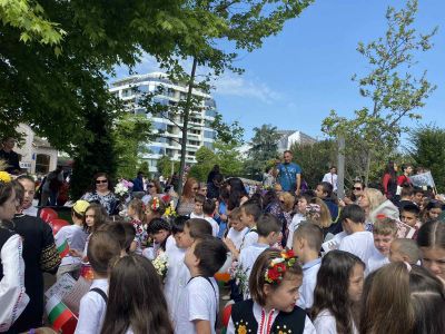 Празнично шествие и концерт 24.05.2022г. - СУ Добри Чинтулов - Бургас
