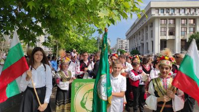 Празнично шествие и концерт 24.05.2022г. - СУ Добри Чинтулов - Бургас